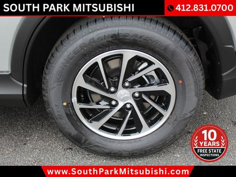 New 2026 Mitsubishi Eclipse Cross ES AWD/4WD image 31