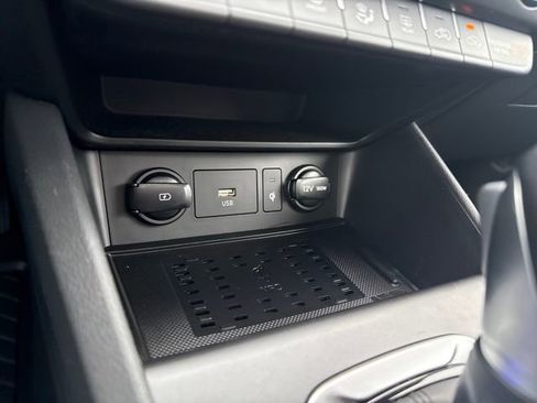 Used 2023 Hyundai Kona SEL w/ Convenience Package image 33