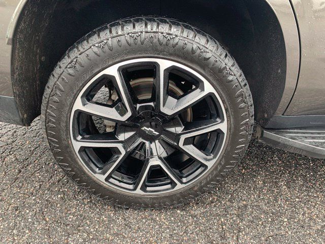 Used 2021 Chevrolet Tahoe RST w/ Luxury Package AWD/4WD image 28