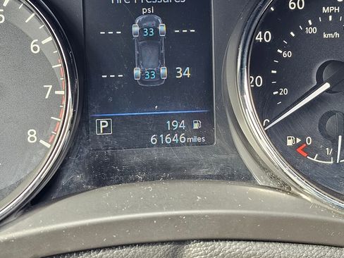 Used 2018 Nissan Rogue S image 28