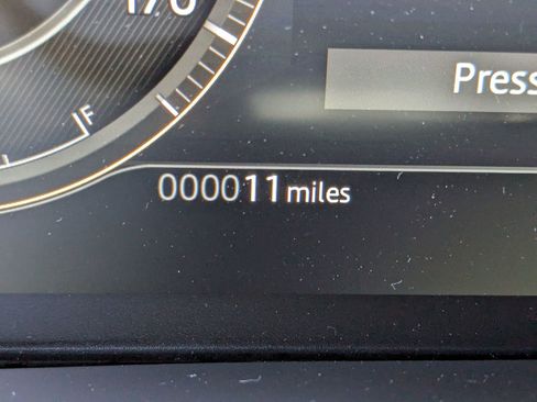 New 2026 Jaguar F-PACE R-Dynamic S image 12