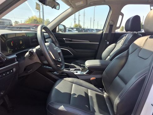 Used 2025 Kia Telluride S AWD/4WD image 25