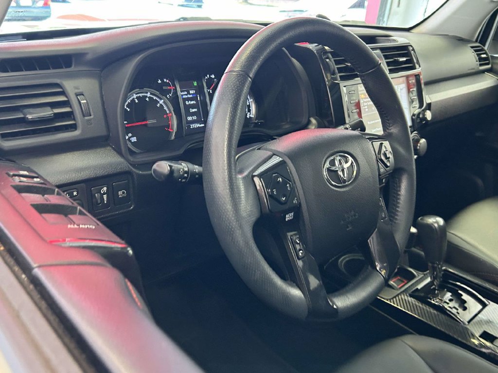 Used 2021 Toyota 4Runner Venture w/ Moonroof Package AWD/4WD image 13