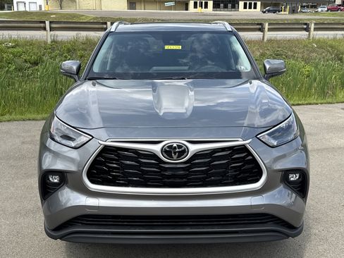 New 2025 Toyota Highlander XLE AWD/4WD image 8