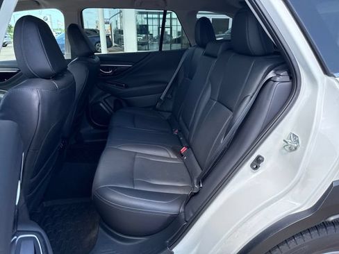 Used 2024 Subaru Outback Touring AWD/4WD image 19