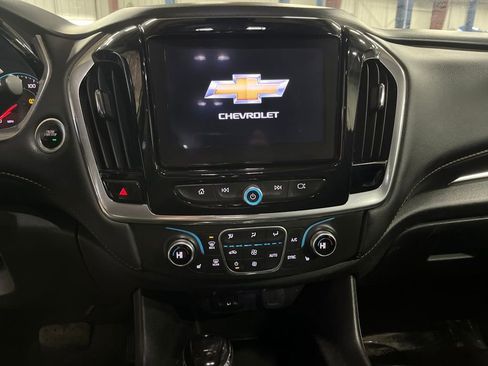 Used 2020 Chevrolet Traverse LT w/ Driver Confidence II Package image 21