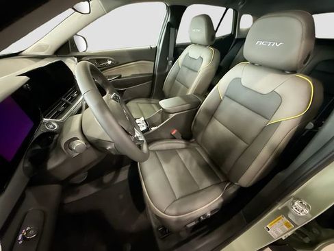 New 2026 Chevrolet Trax ACTIV w/ Sunroof Package FWD image 21