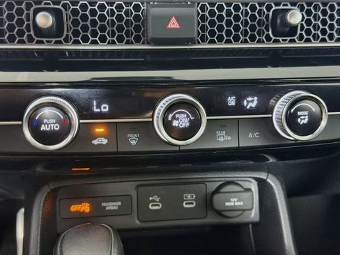 Used 2025 Honda Civic Sport image 22