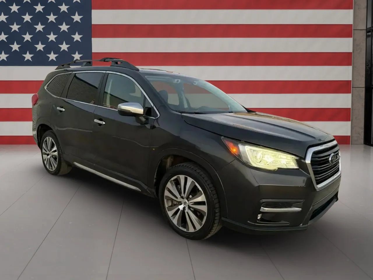 Used 2020 Subaru Ascent Touring w/ Popular Package #3 AWD/4WD image 1