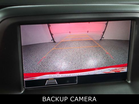 Used 2021 Chevrolet Camaro LT image 18