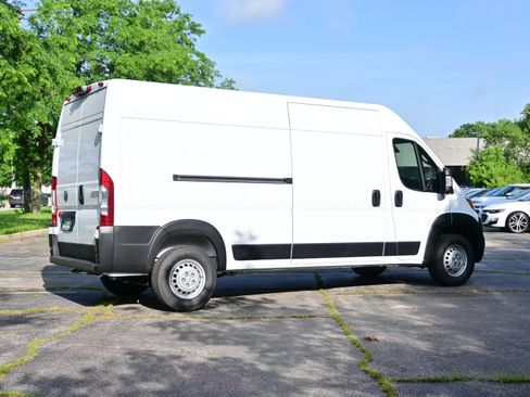 New 2026 RAM ProMaster 3500 w/ Cold Weather Group FWD image 14