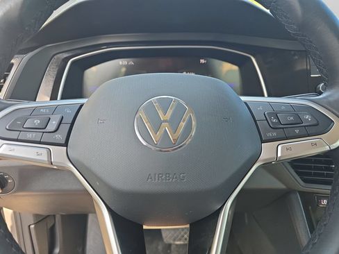 Certified 2024 Volkswagen Jetta SE FWD image 18