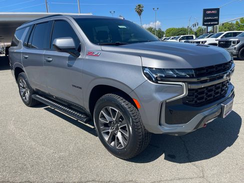Used 2022 Chevrolet Tahoe Z71 AWD/4WD image 3