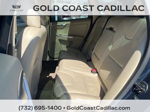 Used 2010 Volvo XC60 T6 image 9