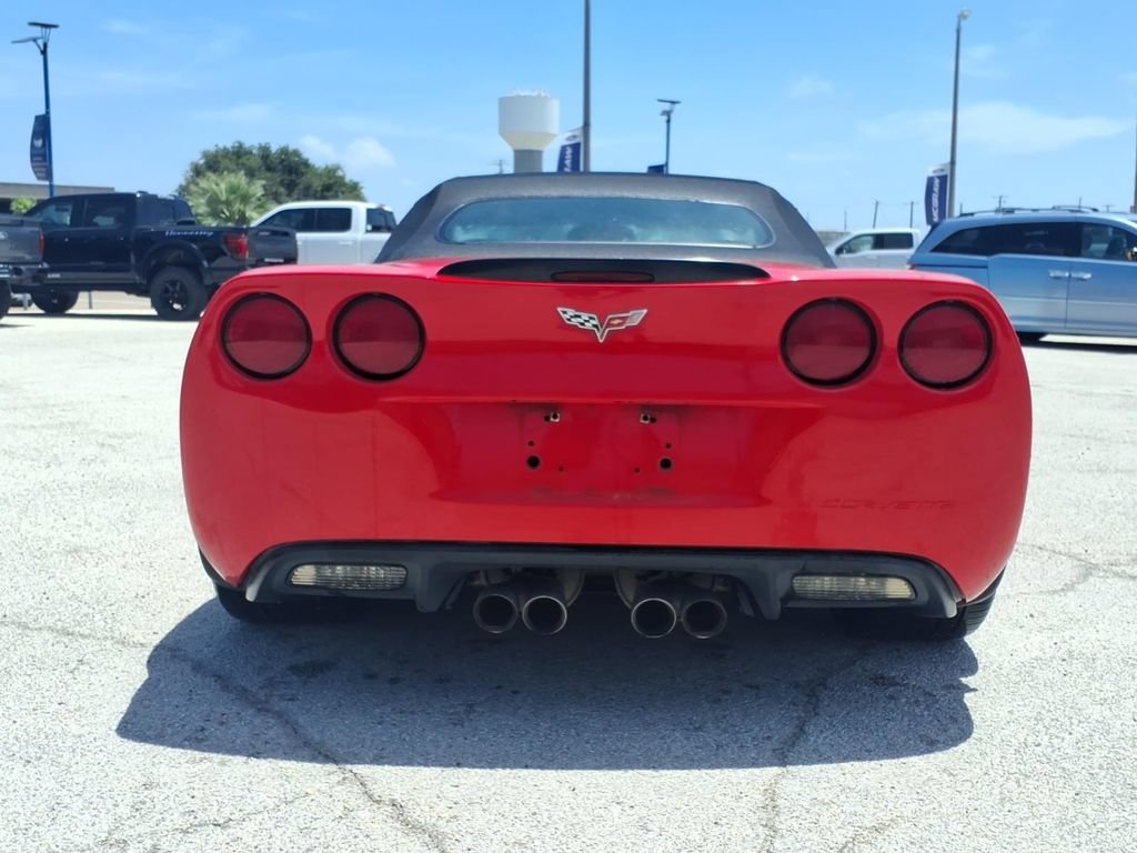 Used 2012 Chevrolet Corvette Grand Sport w/ 3LT Preferred Equipment Group RWD image 4