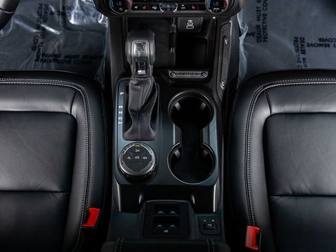Used 2026 Ford Bronco Outer Banks AWD/4WD image 27