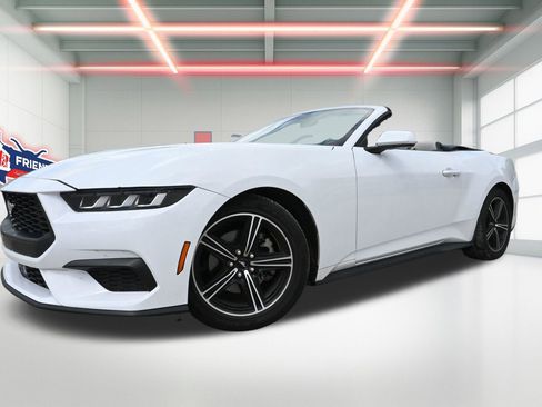 Used 2024 Ford Mustang Premium RWD image 18