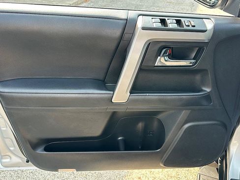Certified 2024 Toyota 4Runner SR5 AWD/4WD image 14