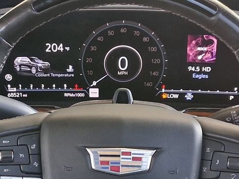 Used 2022 Cadillac Escalade Premium Luxury w/ Performance Package AWD/4WD image 14