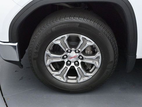 Used 2022 GMC Sierra 1500 SLT AWD/4WD image 33