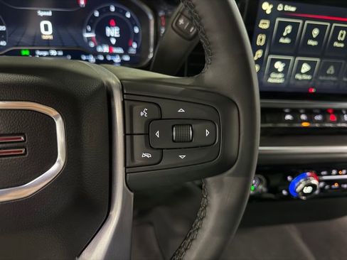 Certified 2024 GMC Sierra 1500 SLT image 19