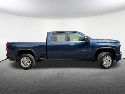 Used 2022 Chevrolet Silverado 2500 High Country AWD/4WD image 15