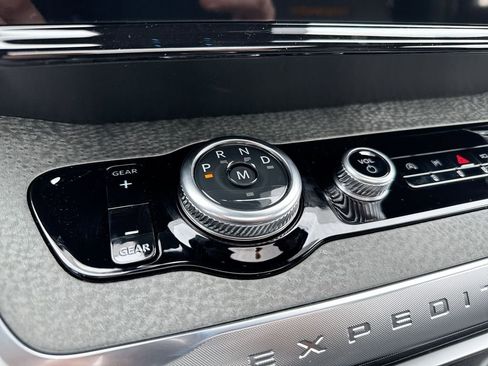 New 2026 Ford Expedition Tremor AWD/4WD image 18