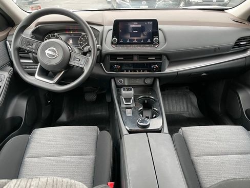 Certified 2023 Nissan Rogue SV AWD/4WD image 10