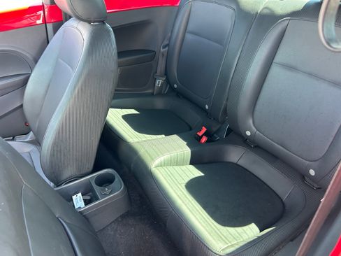 Used 2012 Volkswagen Beetle 2.5 FWD image 17