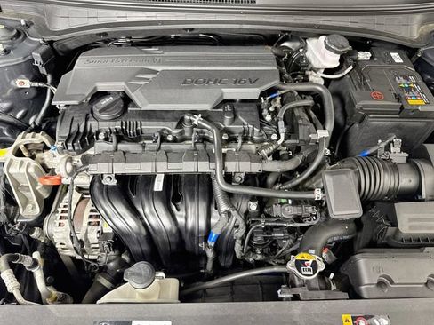 Used 2023 Hyundai Elantra SEL w/ Convenience Package FWD image 31