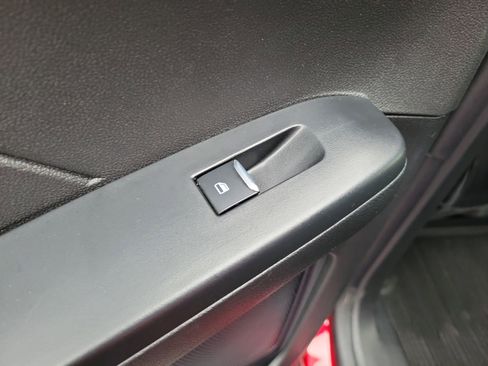 Used 2024 Ford Escape ST-Line Elite w/ Premium Technology Package image 18