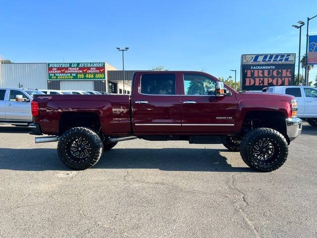 Used 2016 Chevrolet Silverado 2500 LTZ w/ Duramax Plus Package AWD/4WD image 5