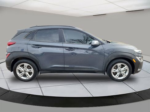 Used 2023 Hyundai Kona SEL w/ Convenience Package image 6