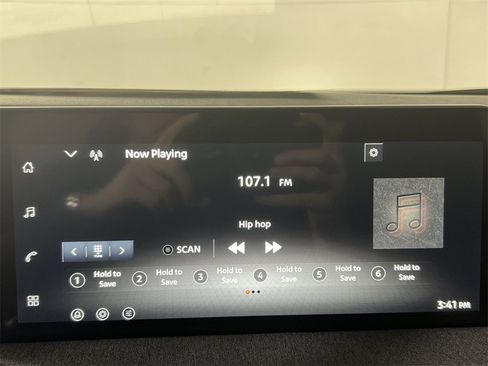 New 2026 Nissan Kicks SV image 12