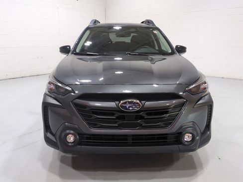Certified 2025 Subaru Outback Premium w/ Popular Package #1A AWD/4WD image 8