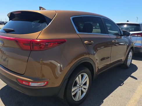 Used 2019 Kia Sportage LX FWD image 5