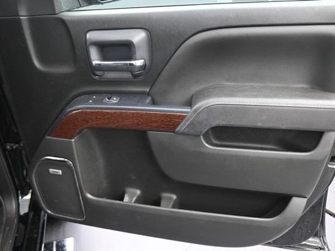 Used 2018 GMC Sierra 1500 SLT AWD/4WD image 13