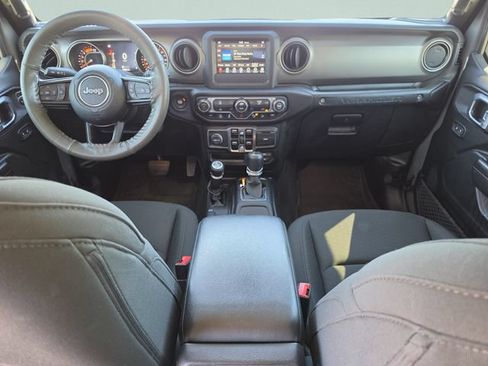 Used 2020 Jeep Wrangler Unlimited Sport S AWD/4WD image 20