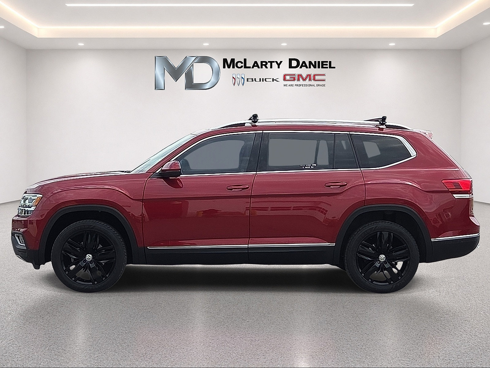 Used 2019 Volkswagen Atlas SEL Premium AWD/4WD image 2