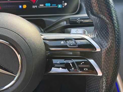 Used 2022 Mercedes-Benz C 300 Sedan image 30