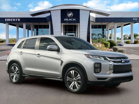 Used 2023 Mitsubishi Outlander Sport ES AWD/4WD image 5