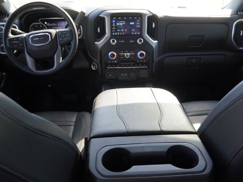 Used 2023 GMC Sierra 2500 Denali w/ Denali Ultimate Package image 31