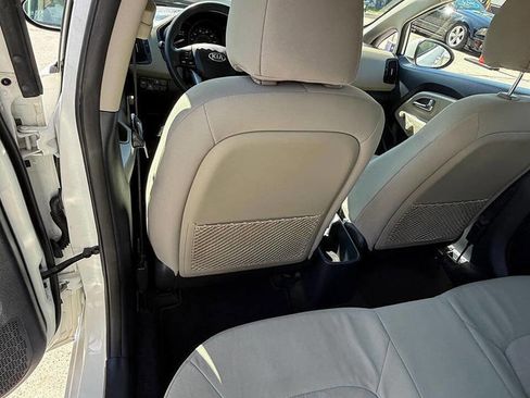 Used 2015 Kia Rio LX image 37
