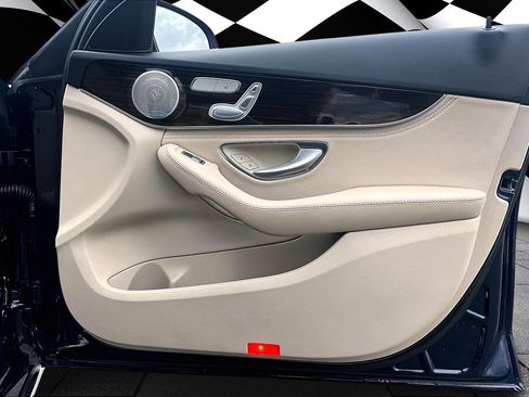 Used 2016 Mercedes-Benz C 300 C 300 image 19