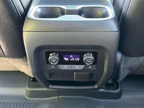 Certified 2026 Chevrolet Traverse RS w/ LPO, Floor Liner Package AWD/4WD image 21