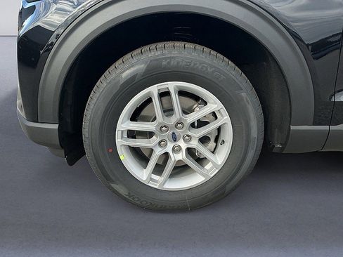 New 2026 Ford Explorer Active w/ Active Comfort Package image 25