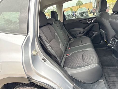 Used 2020 Subaru Forester Premium image 26