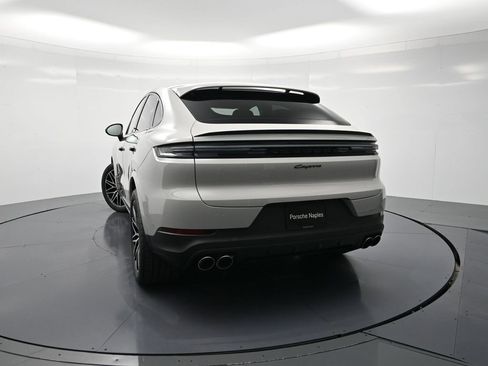 New 2026 Porsche Cayenne Coupe image 27