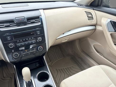 Used 2013 Nissan Altima 2.5 S image 13