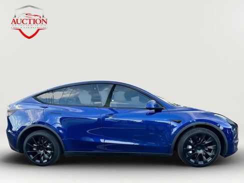 Used 2020 Tesla Model Y Long Range AWD/4WD image 4
